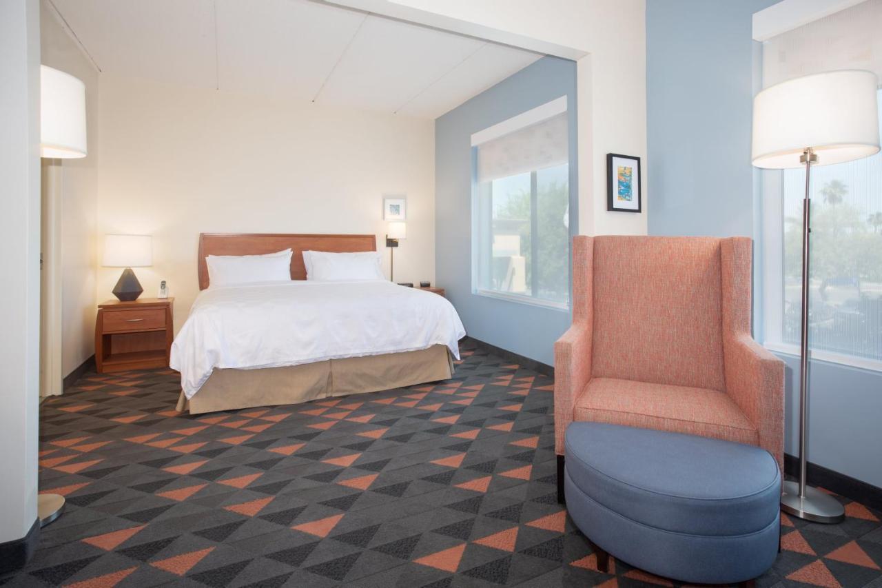 Holiday Inn & Suites Goodyear - West Phoenix Area By Ihg מראה חיצוני תמונה