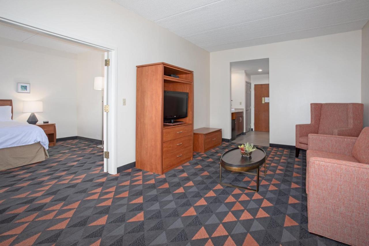 Holiday Inn & Suites Goodyear - West Phoenix Area By Ihg מראה חיצוני תמונה