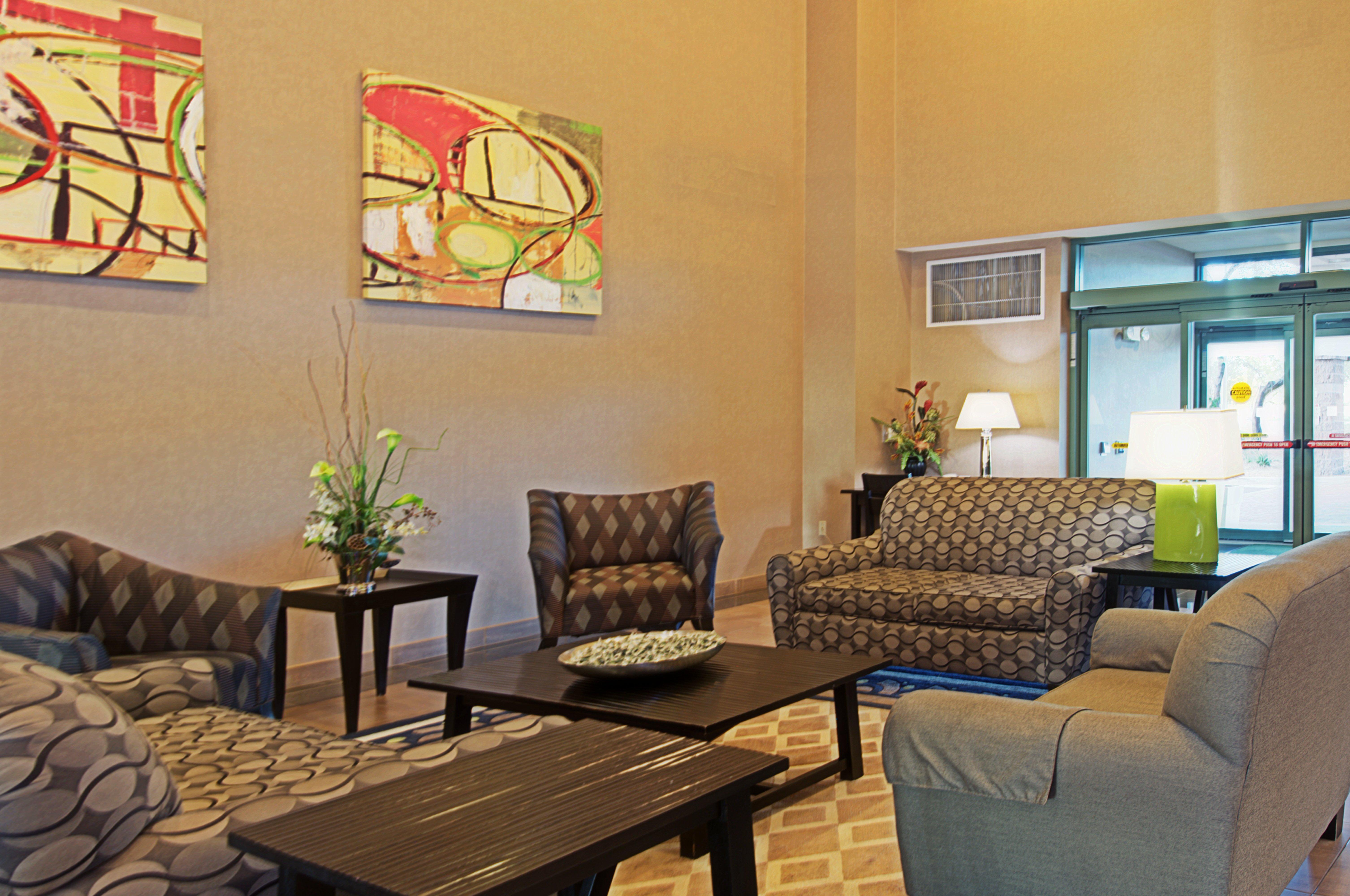 Holiday Inn & Suites Goodyear - West Phoenix Area By Ihg מראה חיצוני תמונה