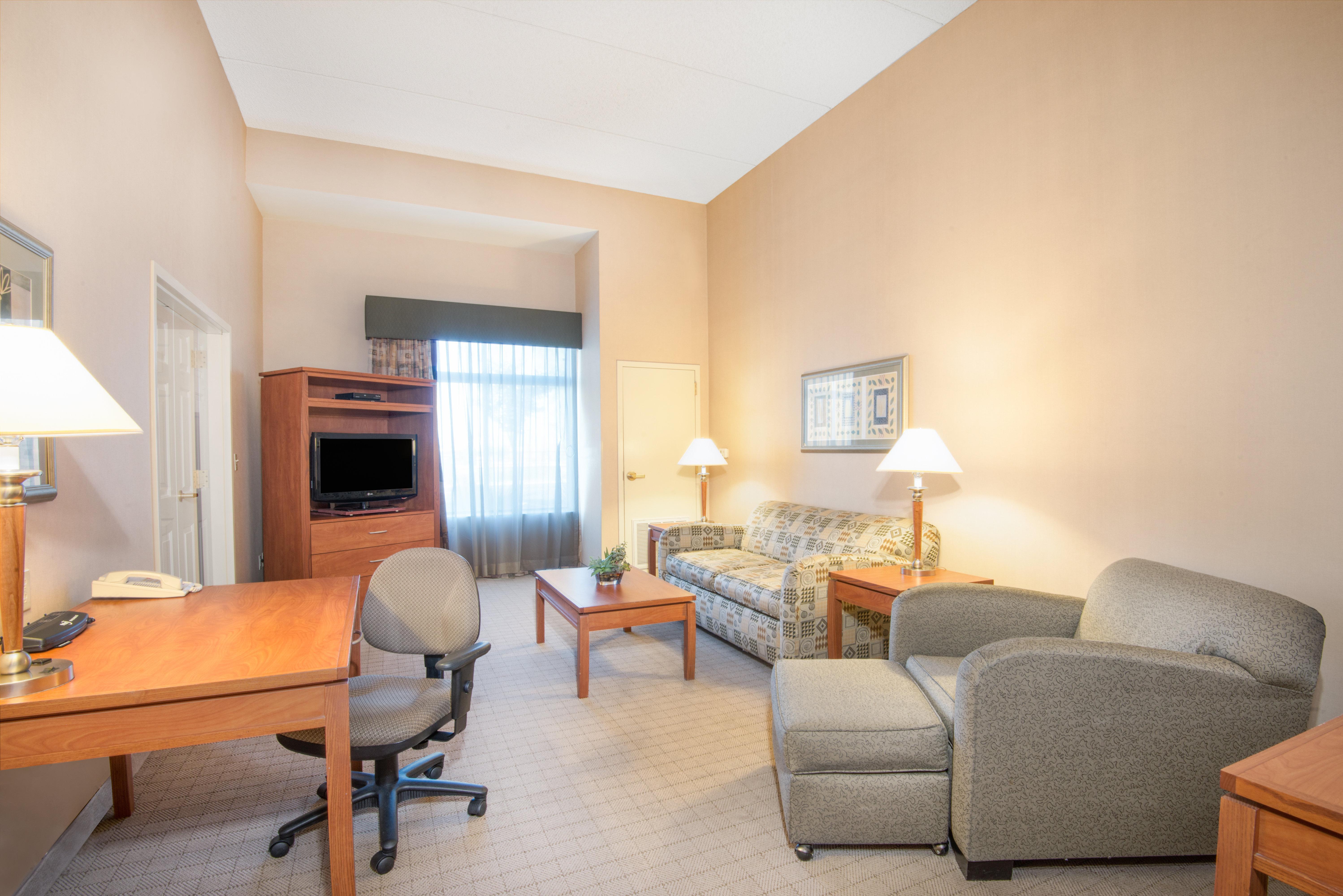 Holiday Inn & Suites Goodyear - West Phoenix Area By Ihg מראה חיצוני תמונה