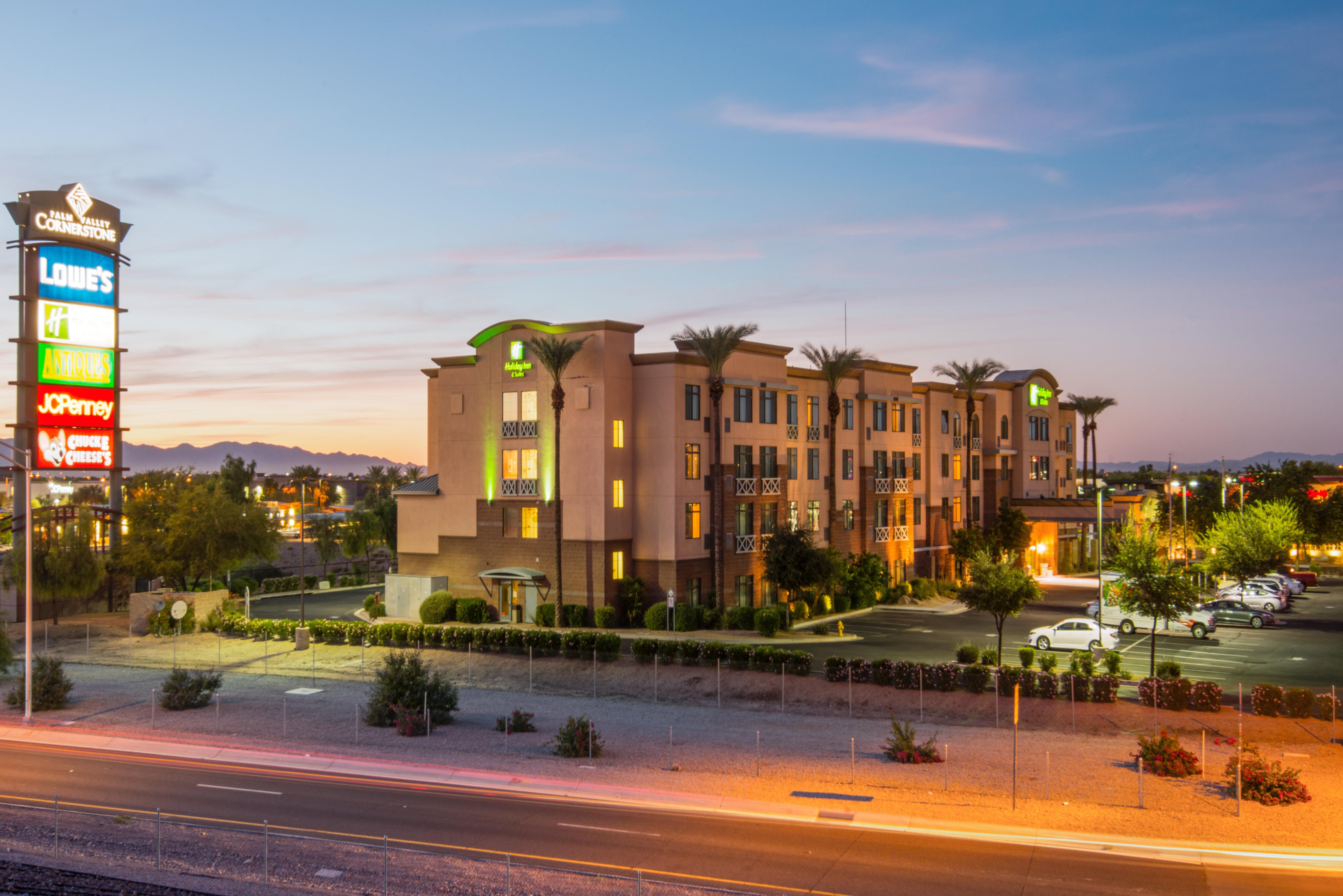 Holiday Inn & Suites Goodyear - West Phoenix Area By Ihg מראה חיצוני תמונה