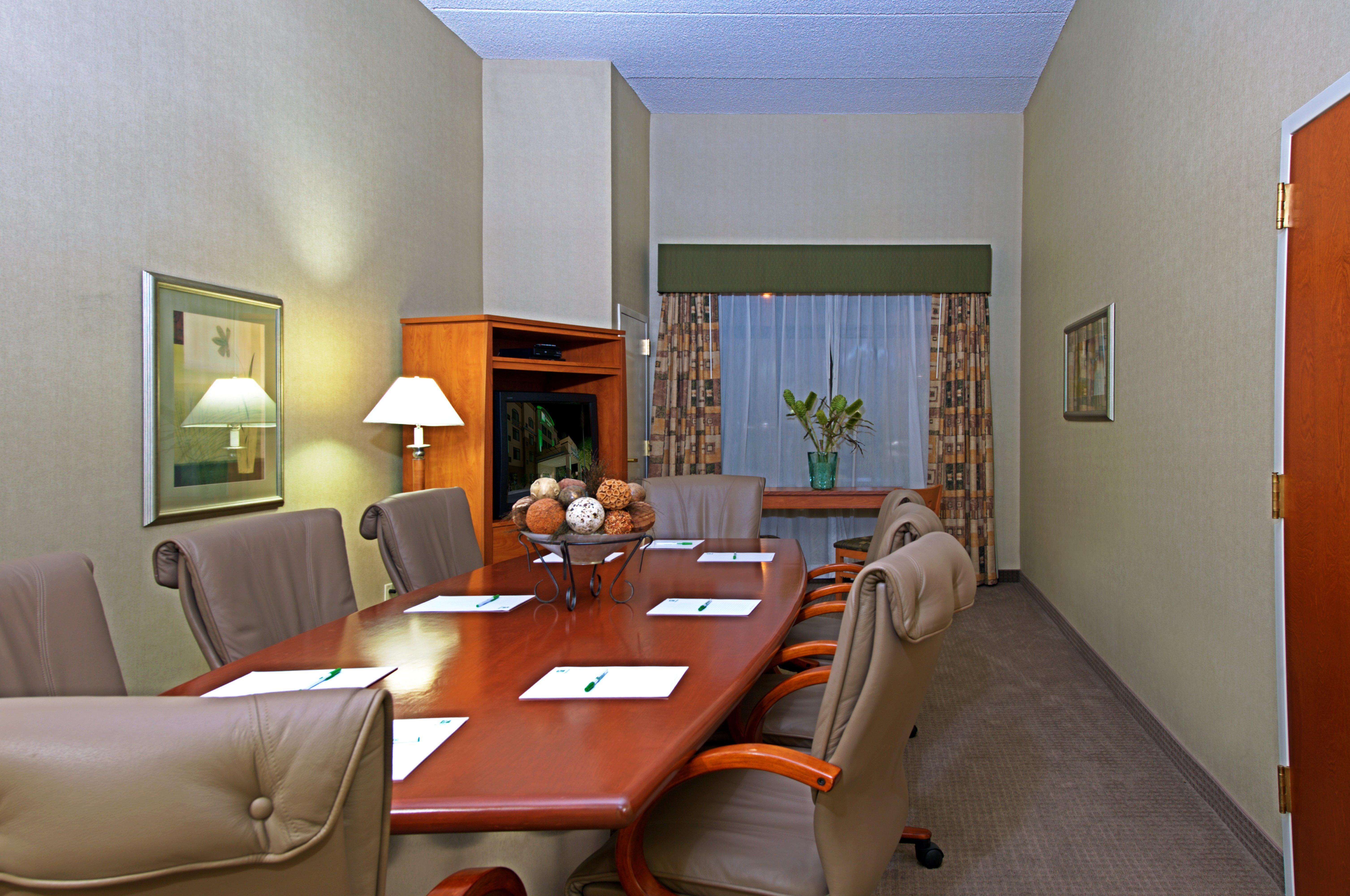 Holiday Inn & Suites Goodyear - West Phoenix Area By Ihg מראה חיצוני תמונה