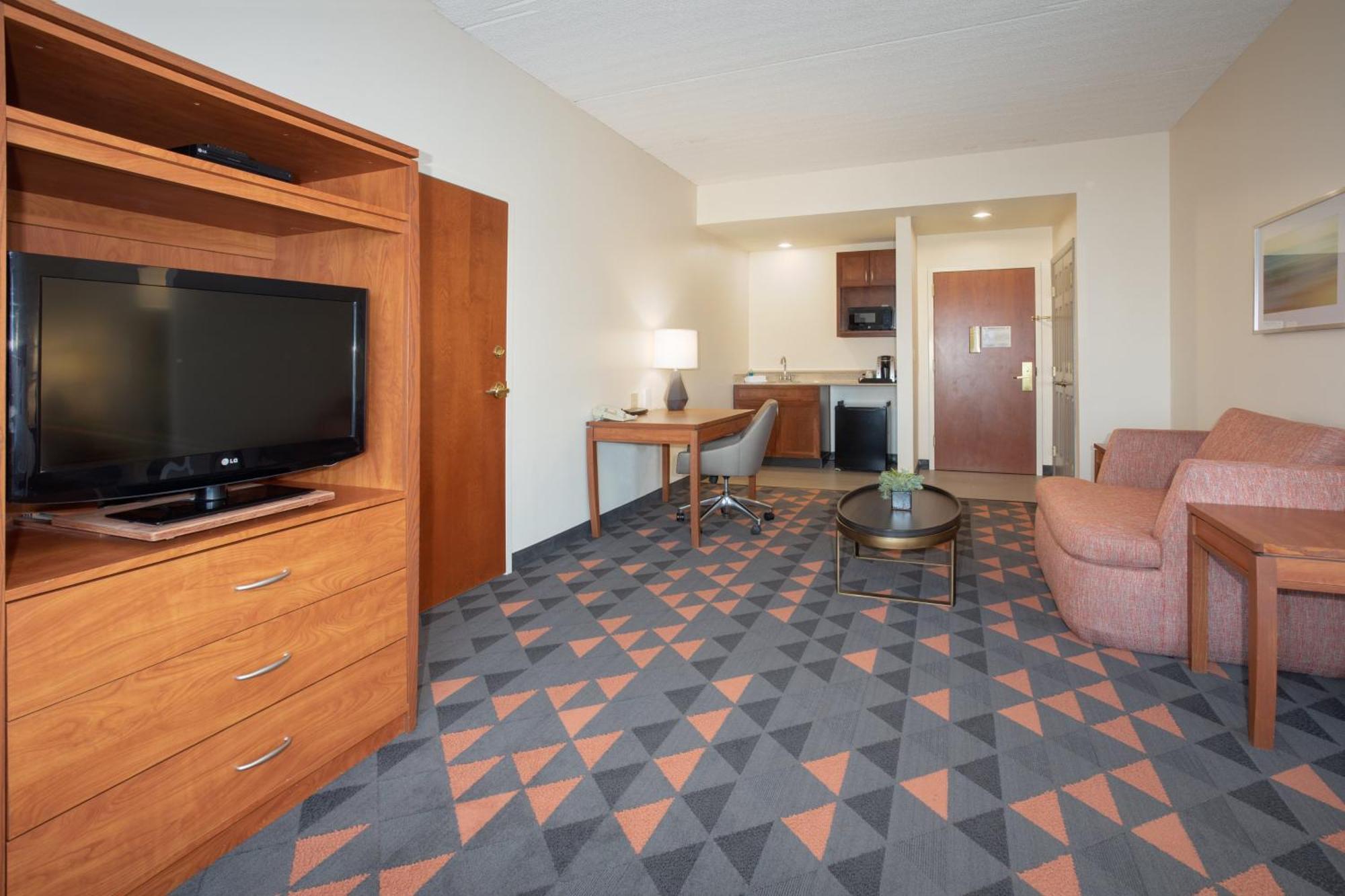 Holiday Inn & Suites Goodyear - West Phoenix Area By Ihg מראה חיצוני תמונה